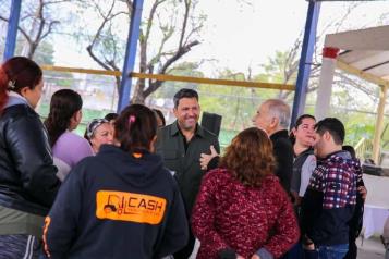 Mejora DIF de Guadalupe rendimiento escolar con entrega de lentes