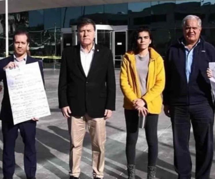 Desairan representantes de refinería a secretario ambiental
