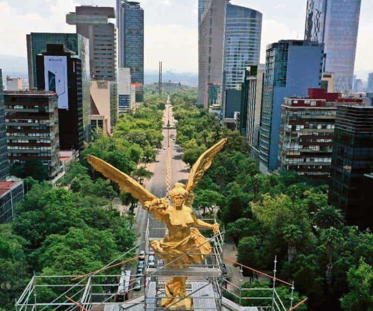 Economía mexicana habría crecido 3.26% en 2023