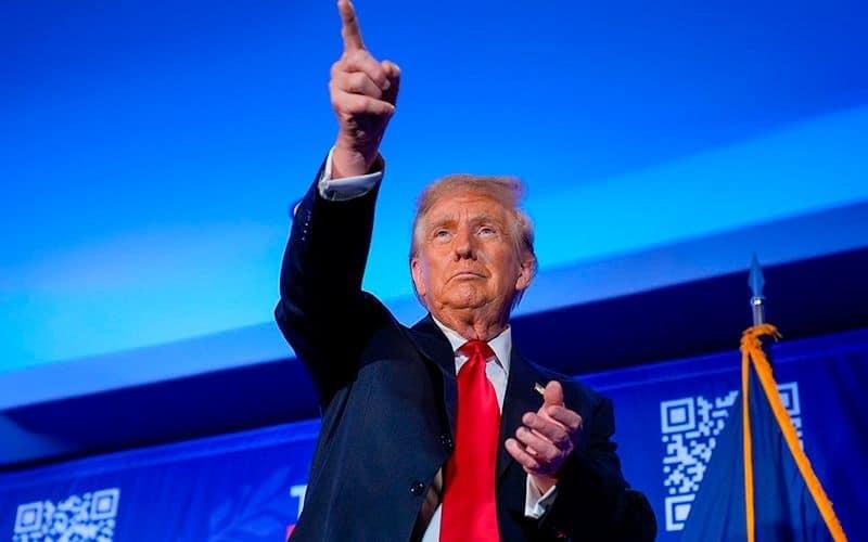 Pide Trump al tribunal que no lo expulsen de las elecciones Pide Trump al tribunal que no lo expulsen de las elecciones