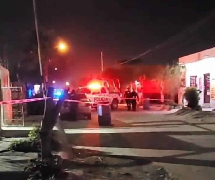 Asesinan a mujer a balazos en su casa