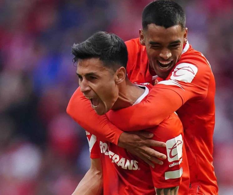 Gana Toluca con remontada