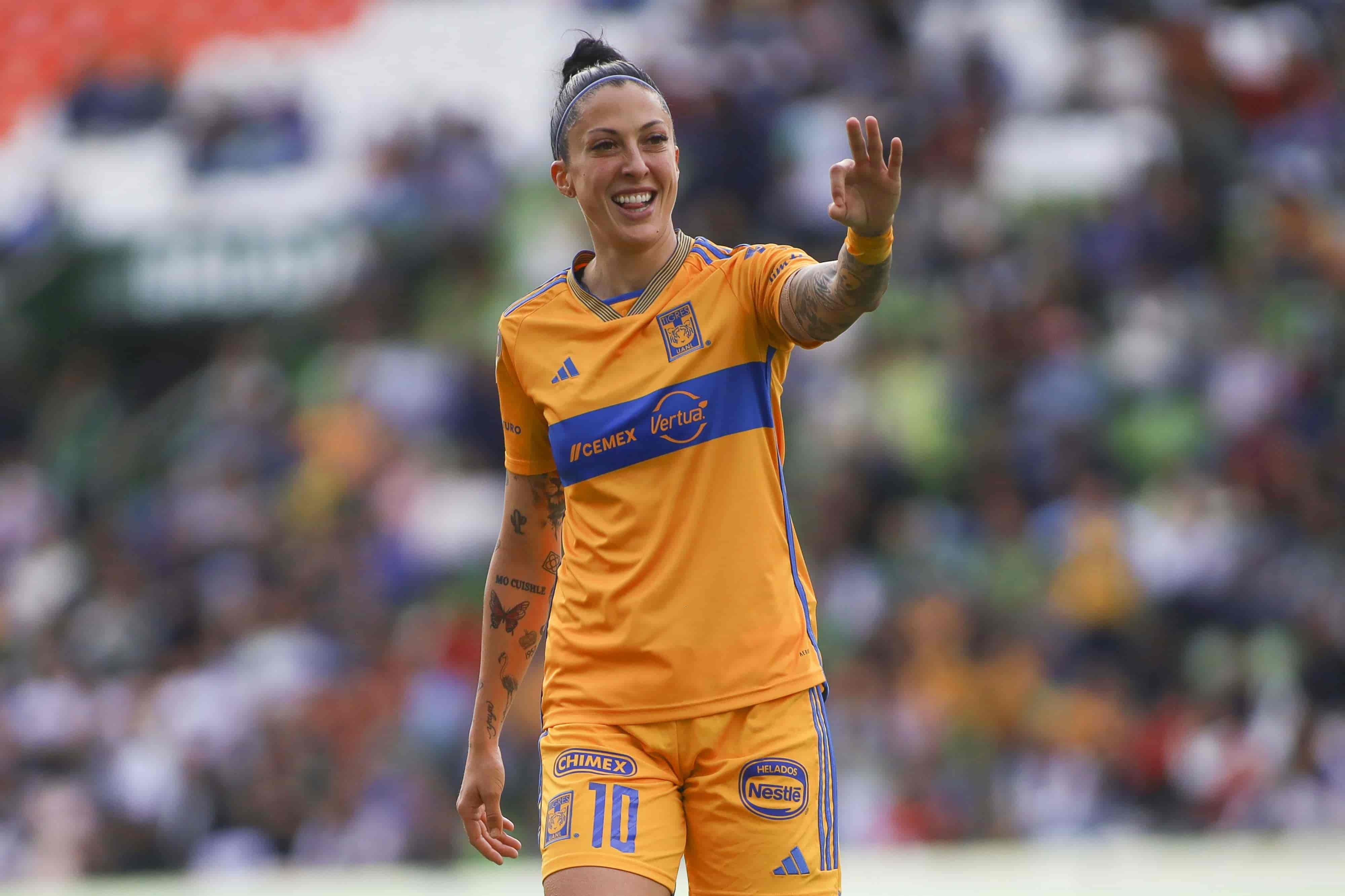 Jennifer Hermoso hace doblete y se estrena como goleadora.
