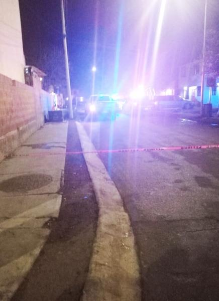 Balean a 2 jóvenes en Juárez