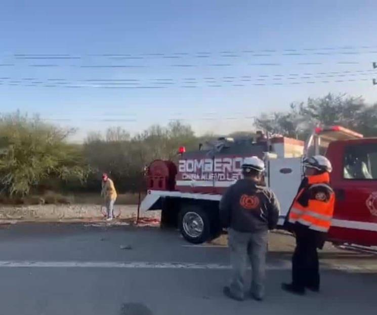 Vuelca camioneta en China, hay un muerto y 4 heridos Vuelca camioneta en China, hay un muerto y 4 heridos