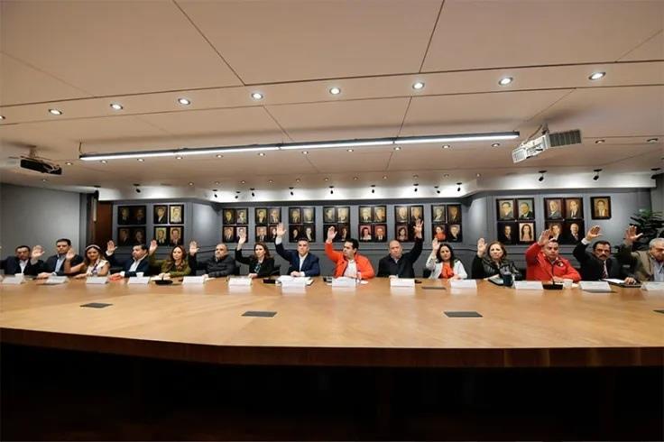 Oposición postulará candidatos  a diputados en 294 Distritos