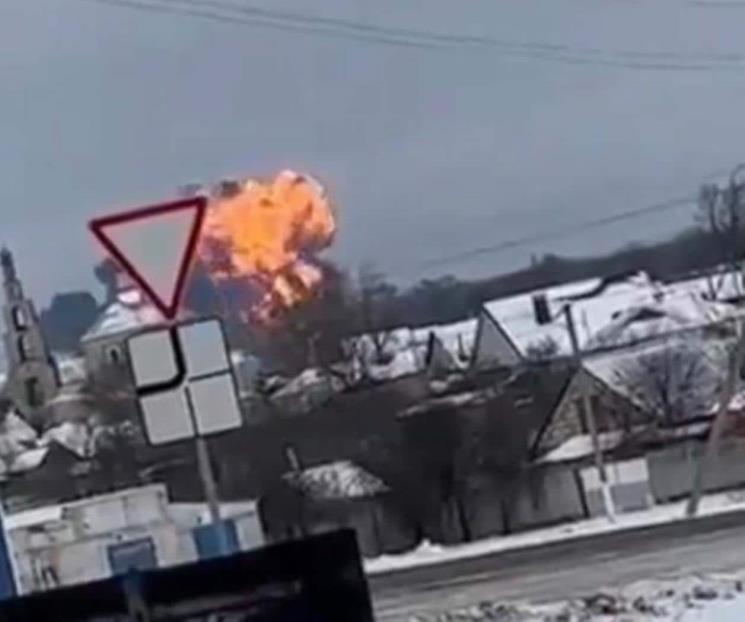 Caída de avión con prisioneros ucranianos deja 74 muertos en Rusia