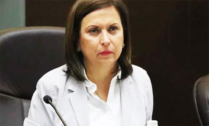 Entrega Cristina uniformes a elementos de Policía y Tránsito Entrega Cristina uniformes a elementos de Policía y Tránsito