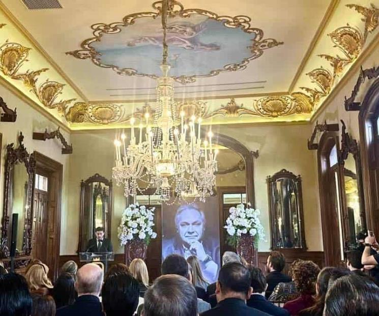 Rinde Estado homenaje póstumo a Carlos Bremer