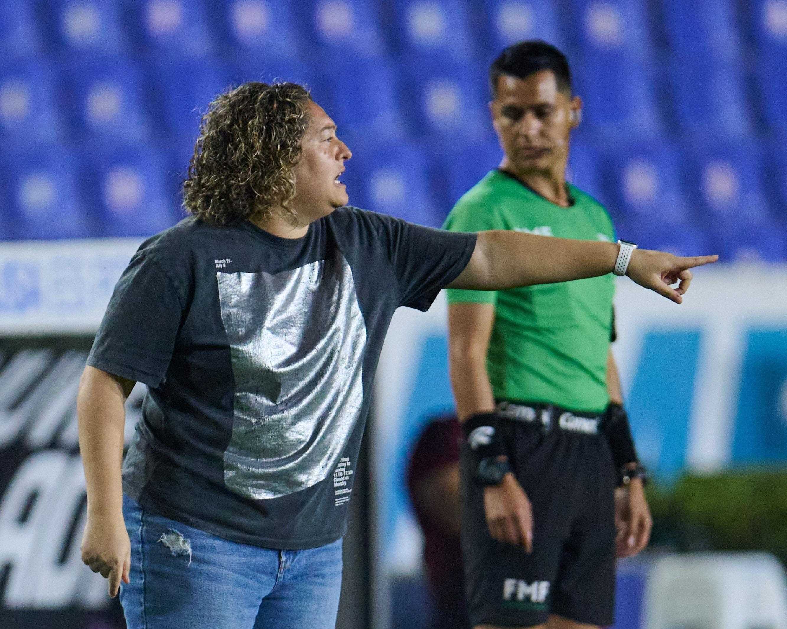 Milagros Martínez.