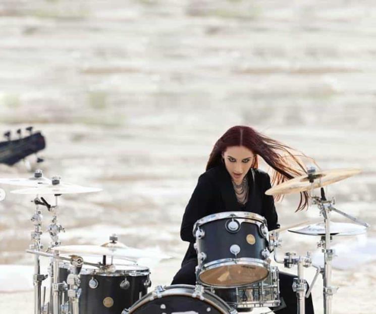 Nombra Drumeo a Paulina Villarreal mejor baterista de 2023