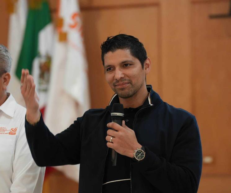 Respaldan a agremiados con cursos de acompañamiento