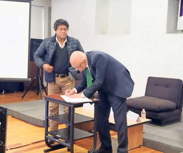Editores quieren hacer libros de bosques sustentables