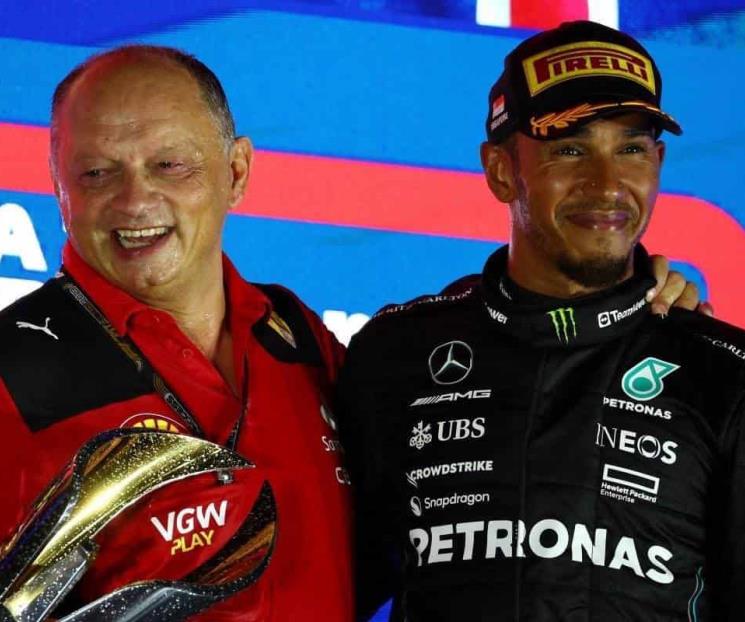 Se va Lewis Hamilton de Mercedes y llegará a Ferrari en el 2025