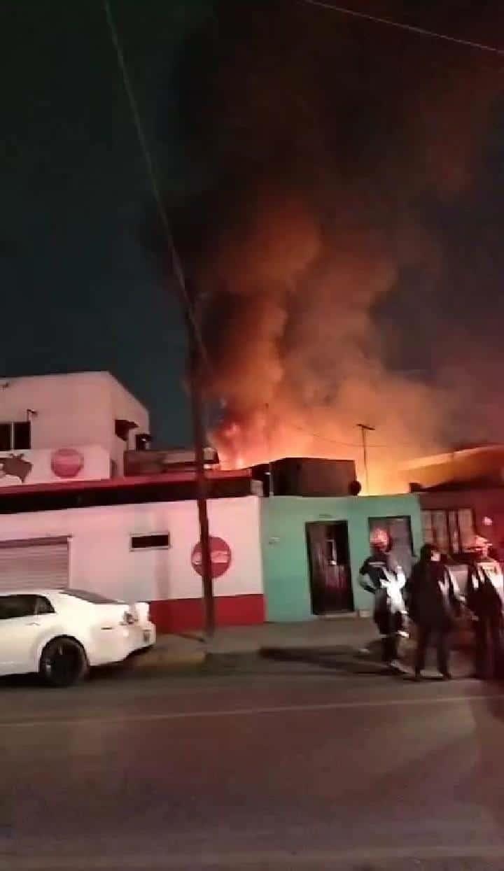 Se incendia casa habilitada como carpintería