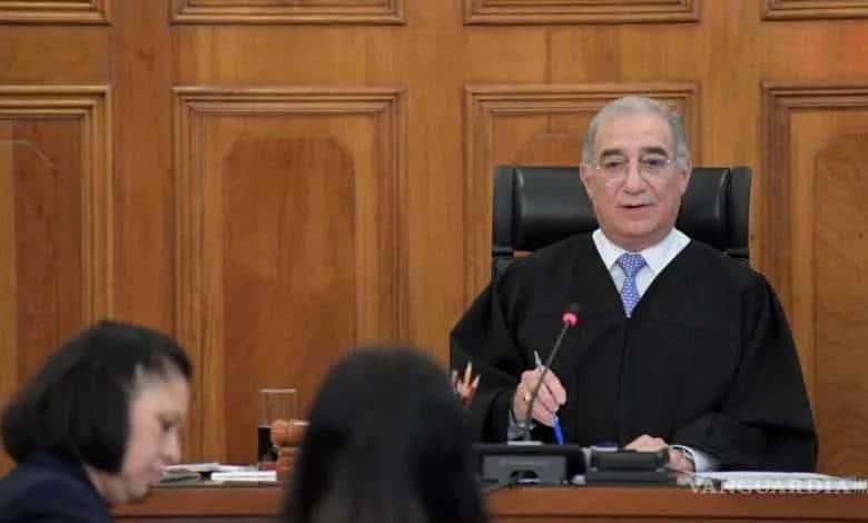 Va Morena por juicio político contra ministro