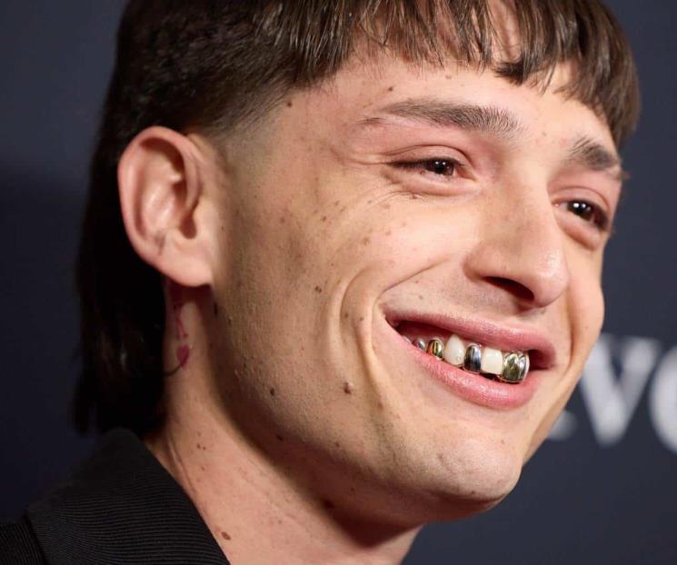 Gana Peso Pluma su primer Grammy por su álbum “Génesis”