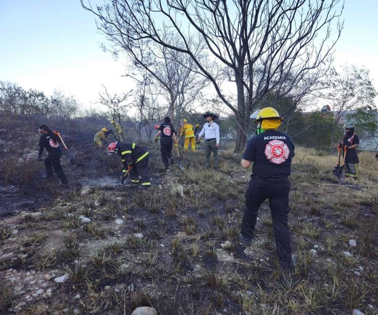 Sofocan incendio en el Cerro de la Silla