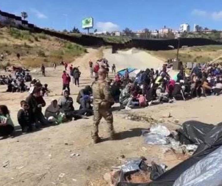 Se manifiestan republicanos; piden alambres de púas en la frontera Se manifiestan republicanos; piden alambres de púas en la frontera