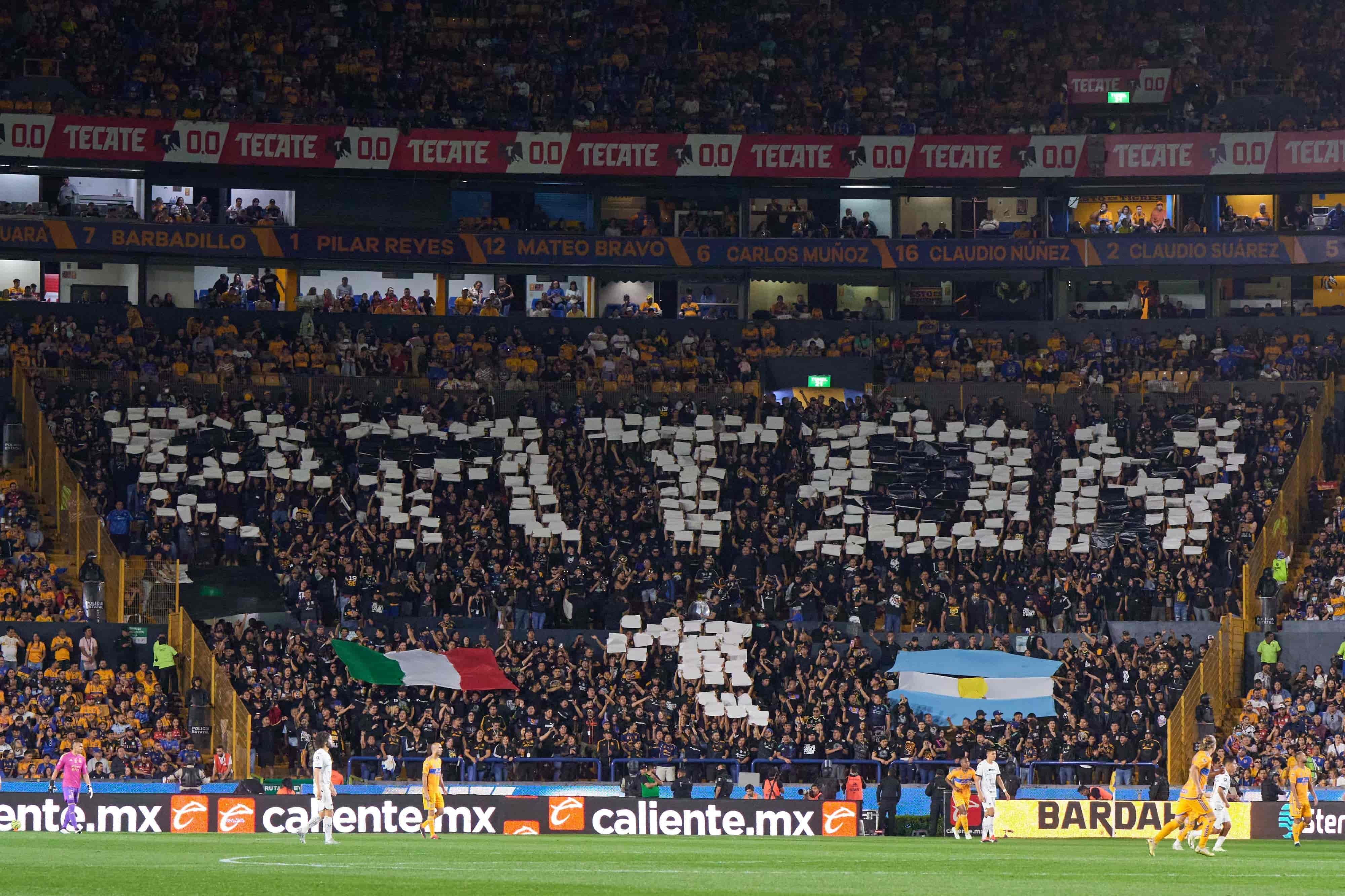 Mosaico para Nahuel Guzmán.