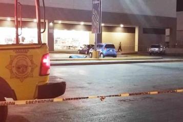 Defiende a mujer; lo matan