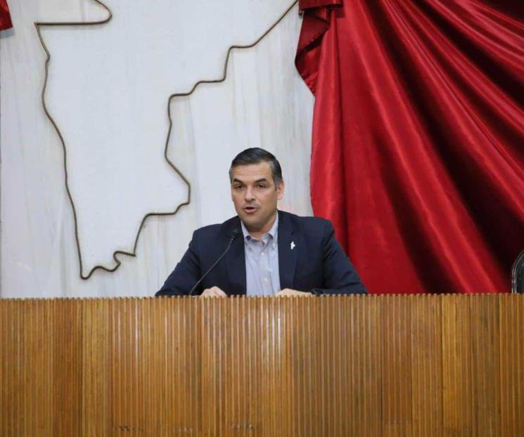 Descontarán sueldo a diputados que no asistan a sesiones