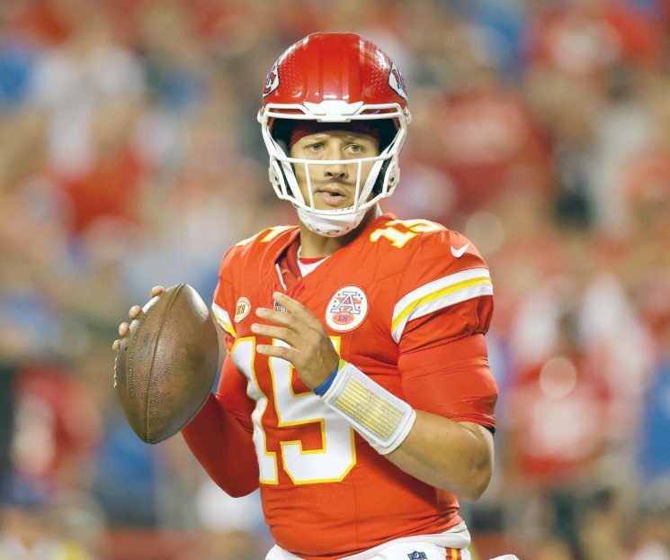 Llega Mahomes mejor que Purdy