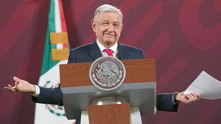 Descarta AMLO que contamine la Refinería de Cadereyta