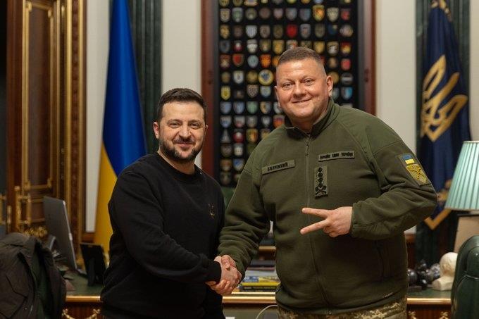 Nombra Zelensky nuevo jefe del Ejército
