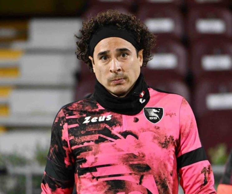 Golean a Guillermo Ochoa y Salernitana no sale del descenso Golean a Guillermo Ochoa y Salernitana no sale del descenso