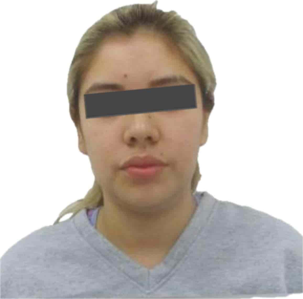 Las dos mujeres detenidas por presuntamente contactar a un hombre por Tinder, dormirlo y robarlo, recibieron una segunda orden de aprehensión por robo calificado con violencia contra una persona a la que despojaron d 20 mil pesos, en la Colonia Roma, Monterrey.