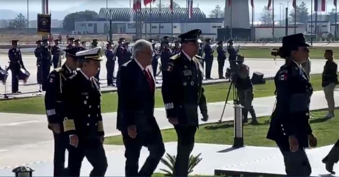 AMLO encabeza ceremonia por el Día de la Fuerza Aérea Mexicana