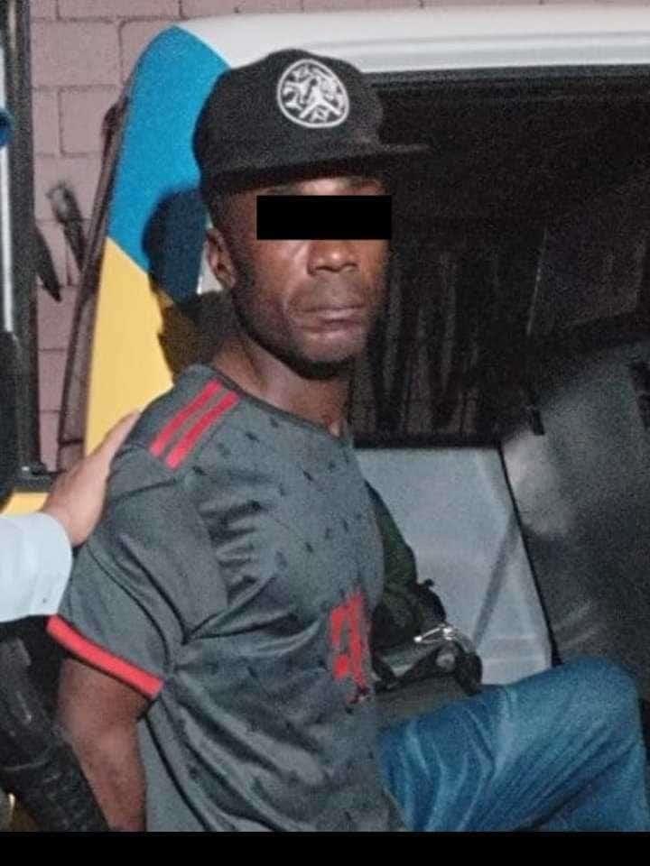 Hondureño detenido por robo a persona