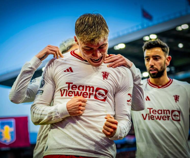 Vence Manchester United al Aston Villa