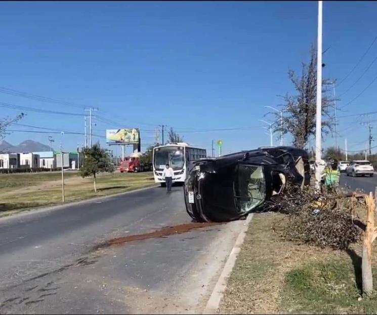 Vuelca en la Carretera a Reynosa