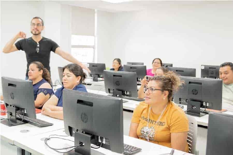 Intervención social: Tec busca la inclusión digital de la comunidad