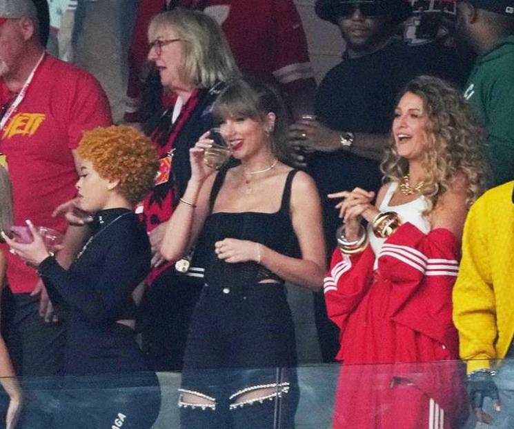 Se viste Taylor Swift con atuendo de más de un mdp