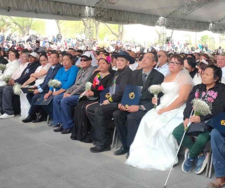 Más de 1 mil 700 parejas se dan el ¡Sí, acepto!