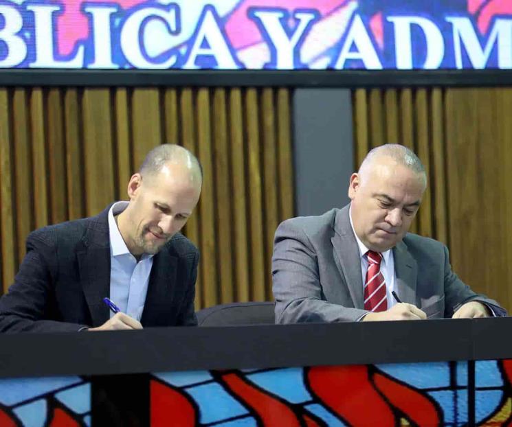 Firman convenio para fortalecer entorno laboral del Gobierno de NL