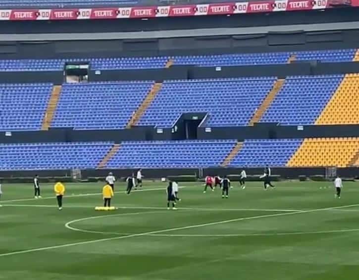 Recupera Tigres a Javier Aquino
