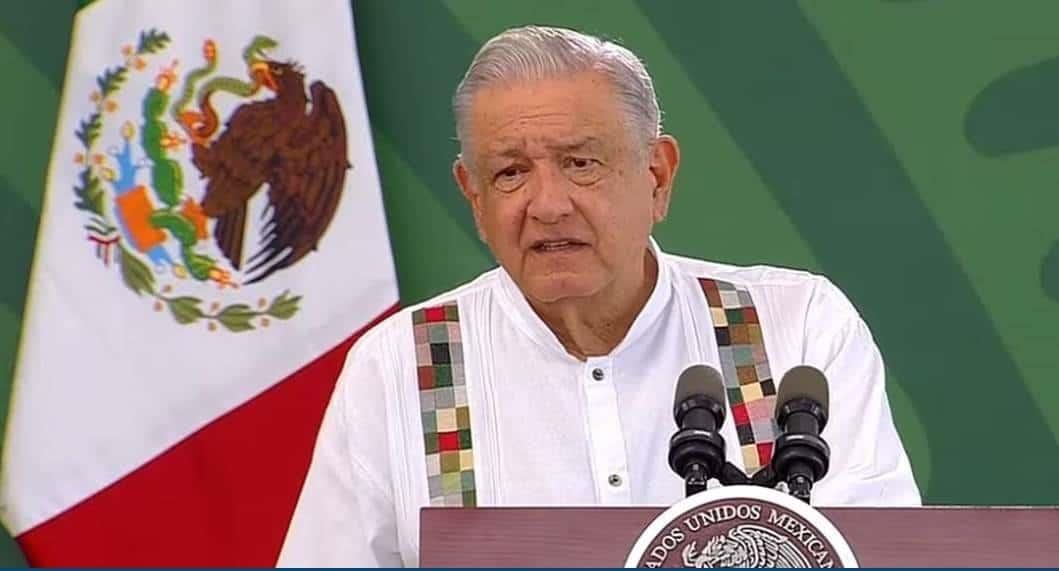 Paro de transportistas tiene propósitos politiqueros: AMLO