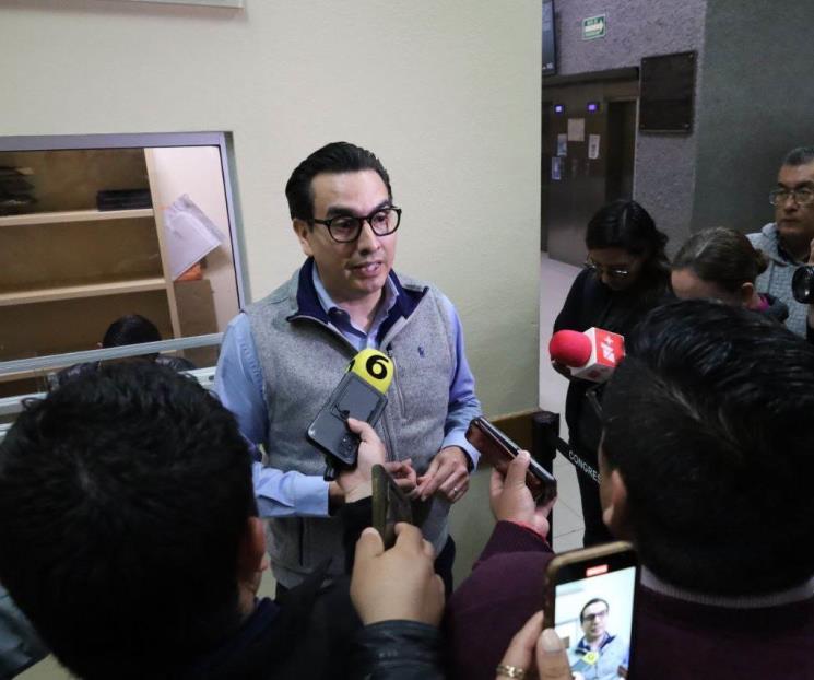 Piden al TEE convocar a Alhinna Vargas