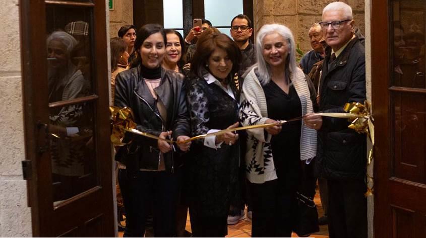 Inauguran exposición “Entre la realidad y la fantasía” Inauguran exposición “Entre la realidad y la fantasía”