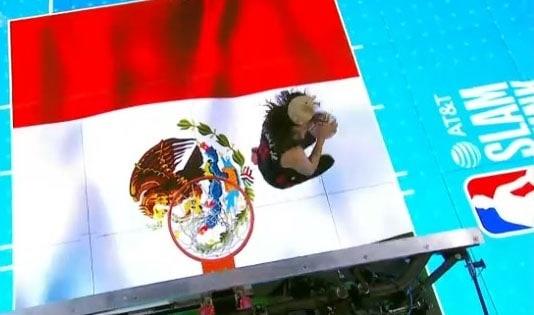 Con homenaje para México