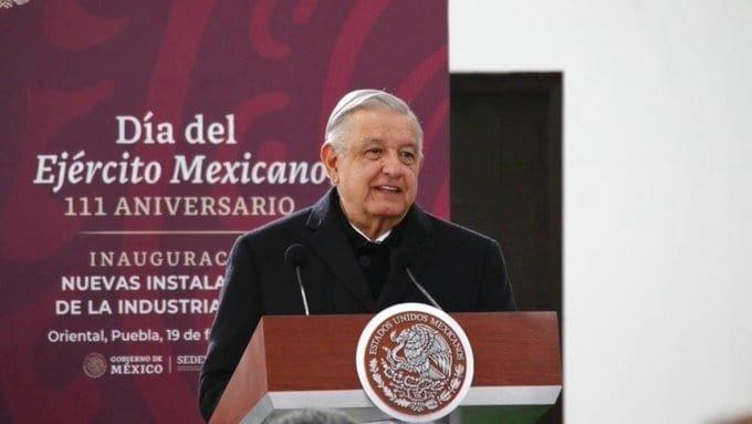 Agradece apoyo del Ejército; a su vez niega militarización