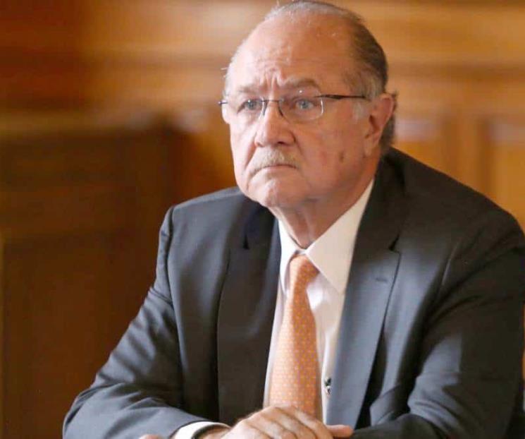 Vetaría gobernador a Adrián de la Garza de Fiscalía