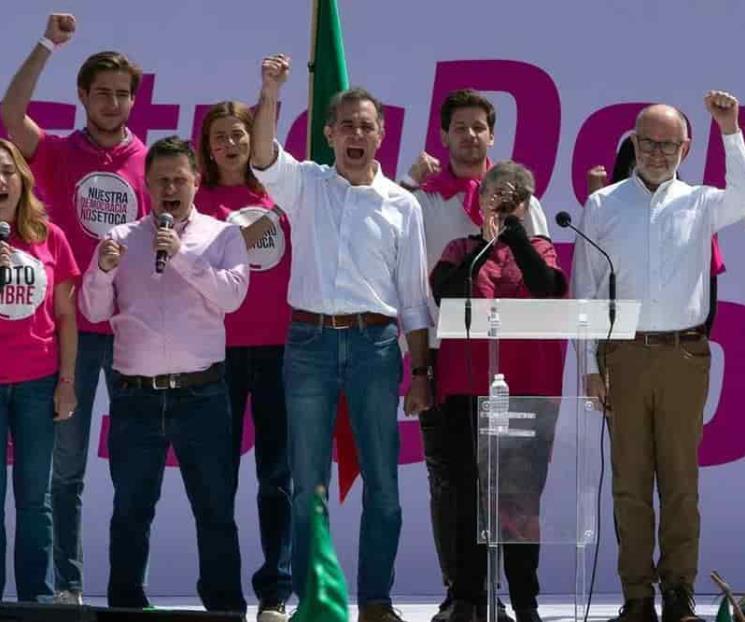 ‘Pertenece a todos la Constitución’