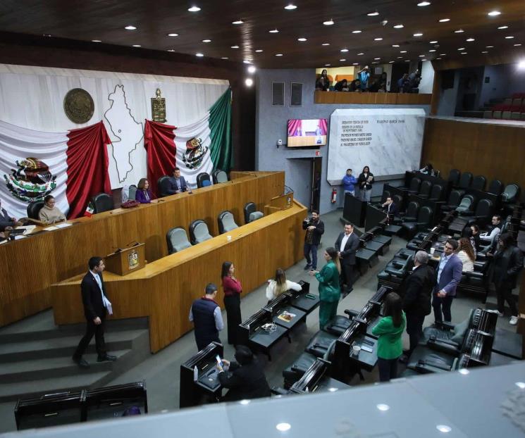Sigue sin sesionar el Pleno del Congreso
