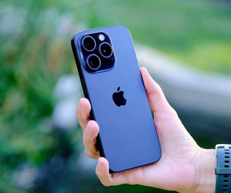 Siete de los diez móviles más vendidos de 2023 fueron un iPhone