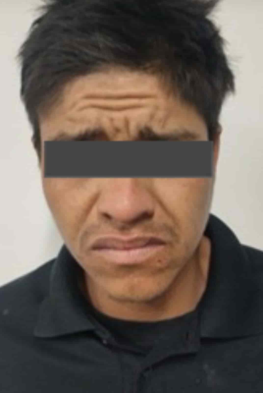 El presunto responsable de la muerte de uno de sus compañeros en una obra en construcción en la Colonia Mirasur, municipio de Escobedo, a finales del año pasado, fue detenido por elementos de la Agencia Estatal de Investigaciones.